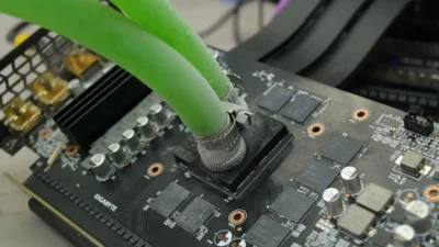 GPUダイへ水を直接流すとAIOより冷える？RTX 2060の実験と注意点を解説