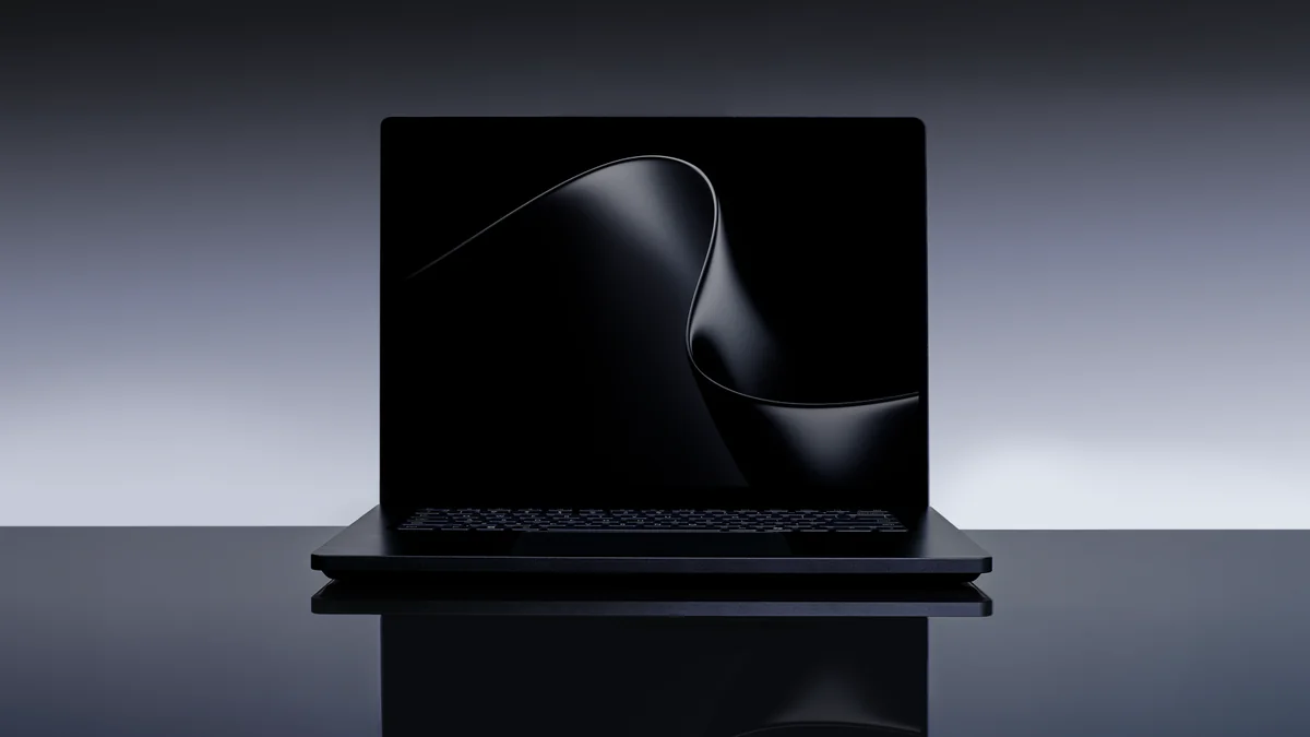 Surface Laptop Ultraの外観