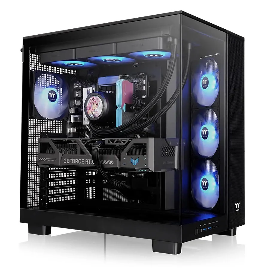 Thermaltake View 380 XL Gaming PCの外観。パノラマガラスと青色LEDファン、RTX 5080を搭載